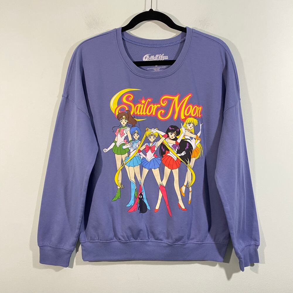 Sailormoon Women's Blue 5 Sailor Moon Characters Graphics Sweatshirt Size M